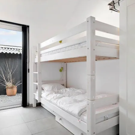 Ha404-frederikshavn-laerkevangsvej-61 Holiday home *