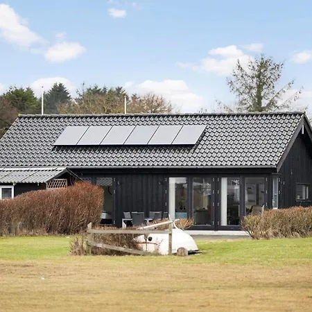 Ha404-frederikshavn-laerkevangsvej-61 Nyaraló
